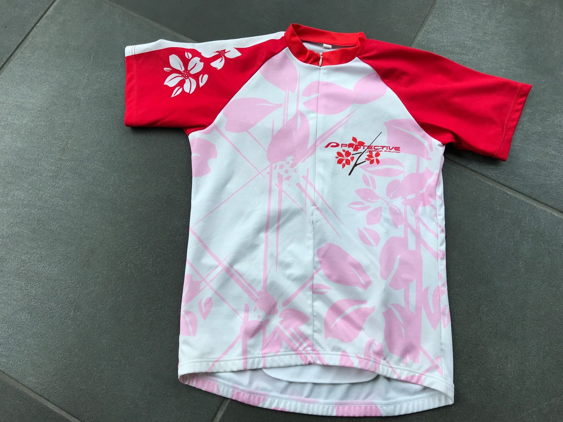 T-shirt: Fahrrad Shirt – Usato da Zuzwil BE venduto da feluna3