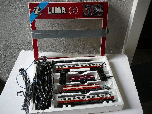 Lima Modellini di ferrovie: Lima H0 Zug-Set mit Gleisen, SBB FFS, – Usato da Horgen venduto da Luftschutz