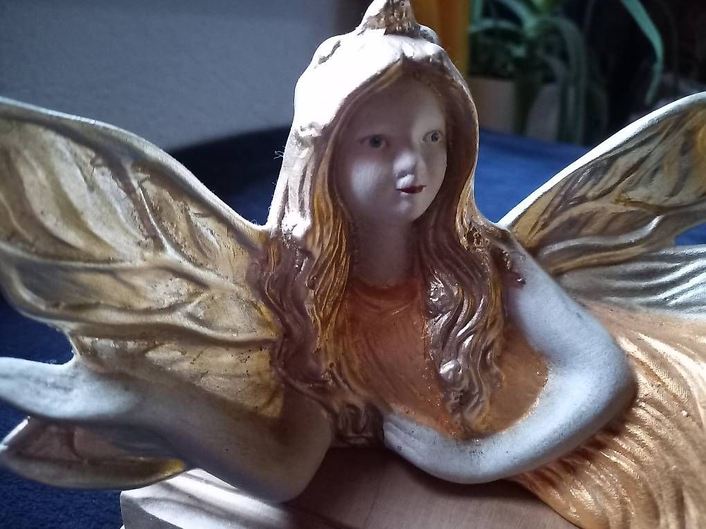 Statuette: Engel vergoldet – Usato da Au SG venduto da Dhana03 1
