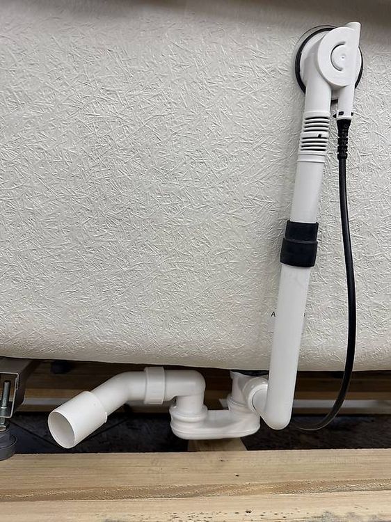 Livorno Oval F Badewanne Wand 165 x 75 cm 7