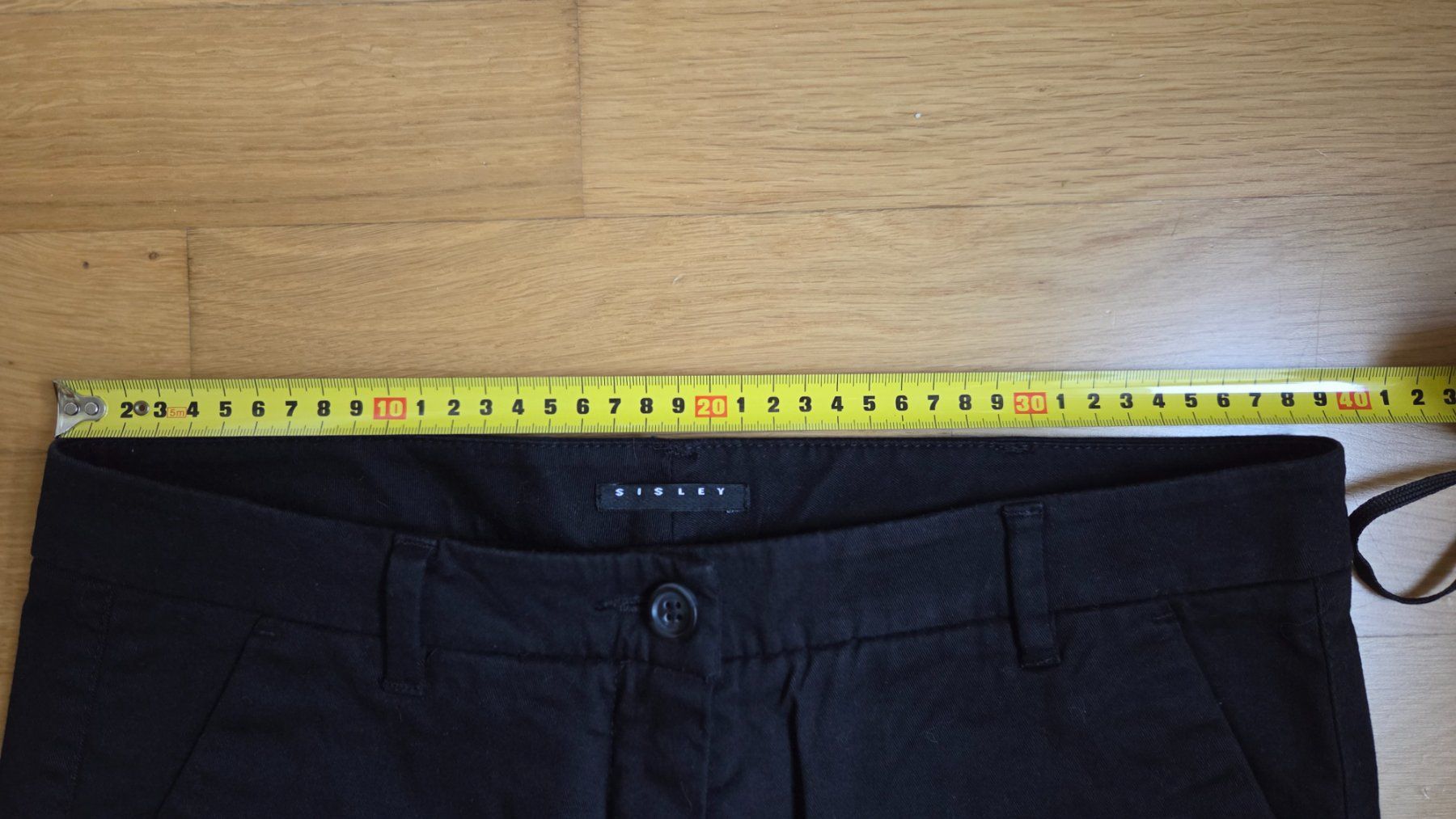Sisley Pantaloni: Sisley Chino Gr. 36 schwarz – Usato da Fislisbach venduto da Maieriisli25 1