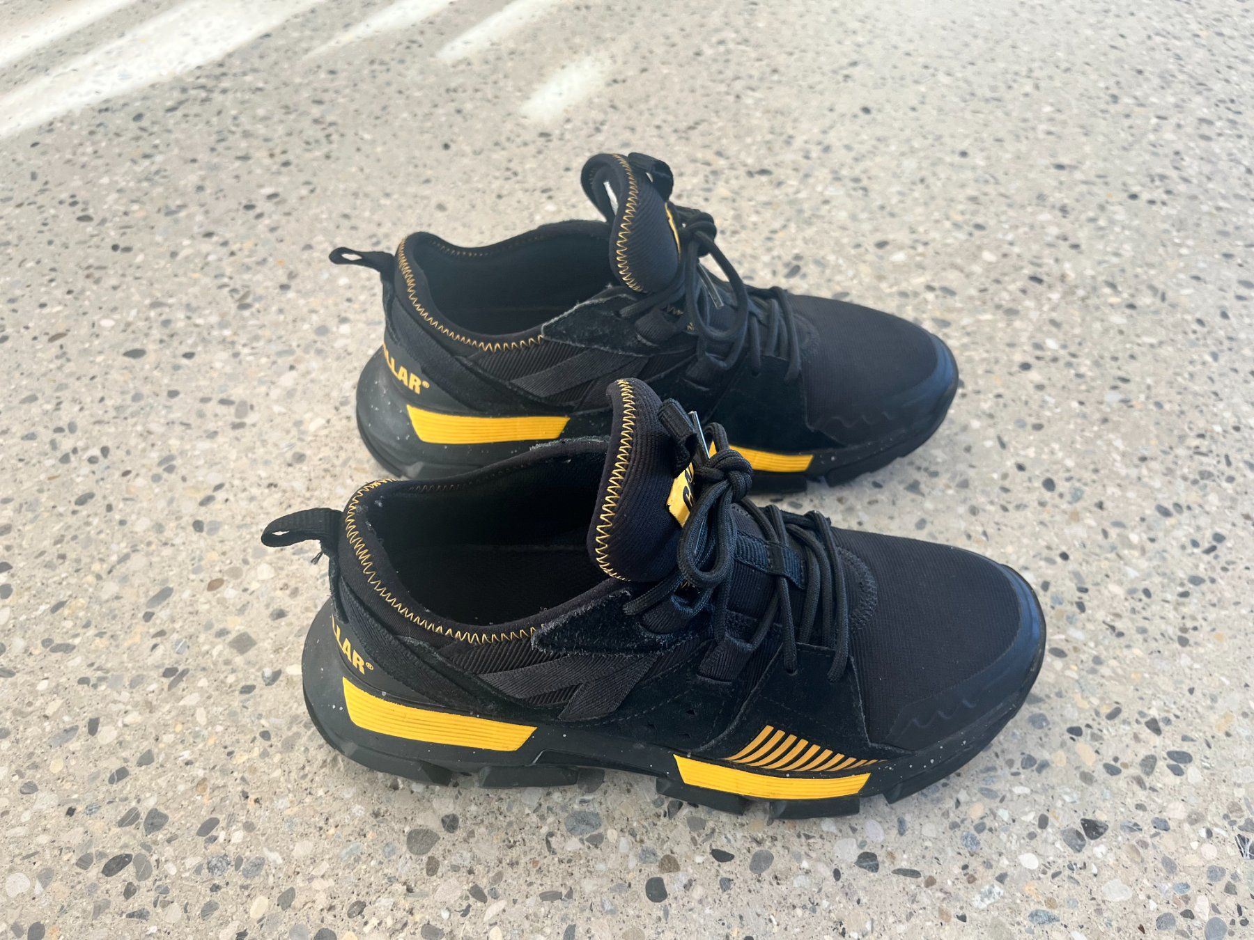 Caterpillar Scarpe da uomo: Chaussure Caterpillar Sport 41 – Nuovo (secondo la descrizione) da Lausanne venduto da Seiya4