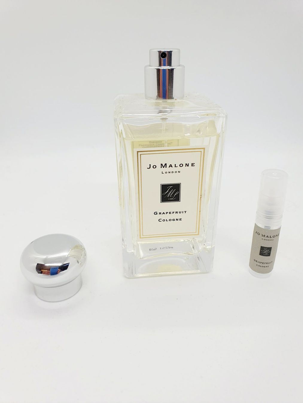 Jo Malone Parfum & Eau de Toilette: 2 ml JO MALONE GRAPEFRUIT ABFÜLLUNG – Neu (gemäss Beschreibung) aus St. Gallen von CaliSunshine
