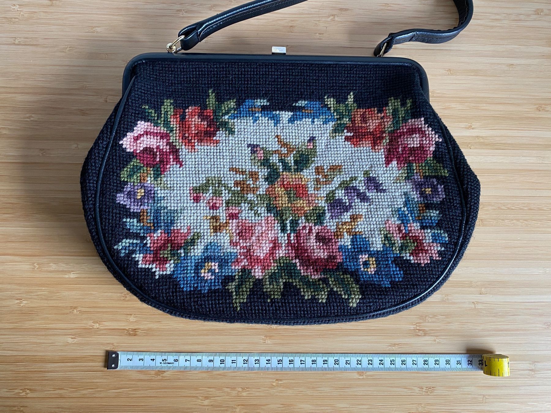 Borse da donna: Handtasche Stickerei Vintage – Usato da Zürich venduto da Wim-Broccoli 7