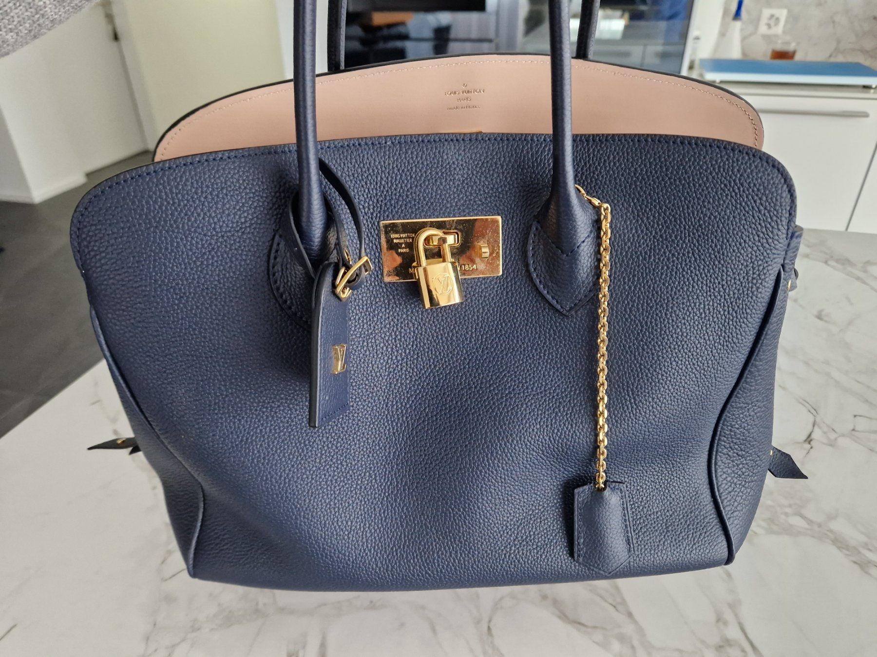 Louis Vuitton Borse da donna: Louis Vuitton Handtasche Milla ungetragen – Nuovo (secondo la descrizione) da Sitterdorf venduto da jeboku92 1