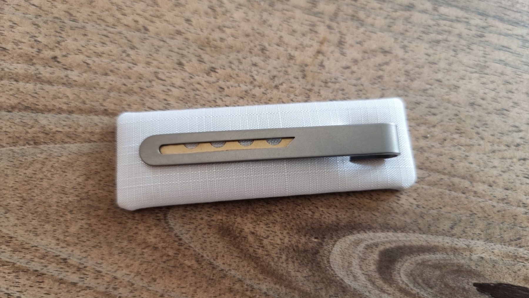 Nadeln: Elegante Titan Krawattenklammer, – Neu und originalverpackt aus Hombrechtikon von kuckuck04
