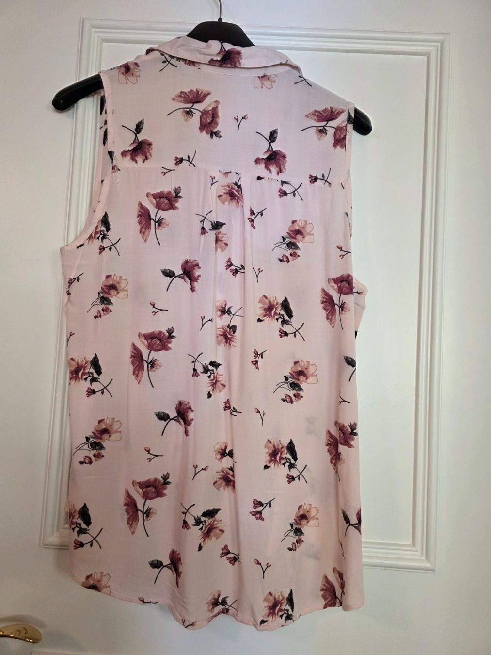 Camicette: Sommerliche Bluse, ärmellos, Gr. 40, florales Muster – Usato da Wald ZH venduto da CapLux 7