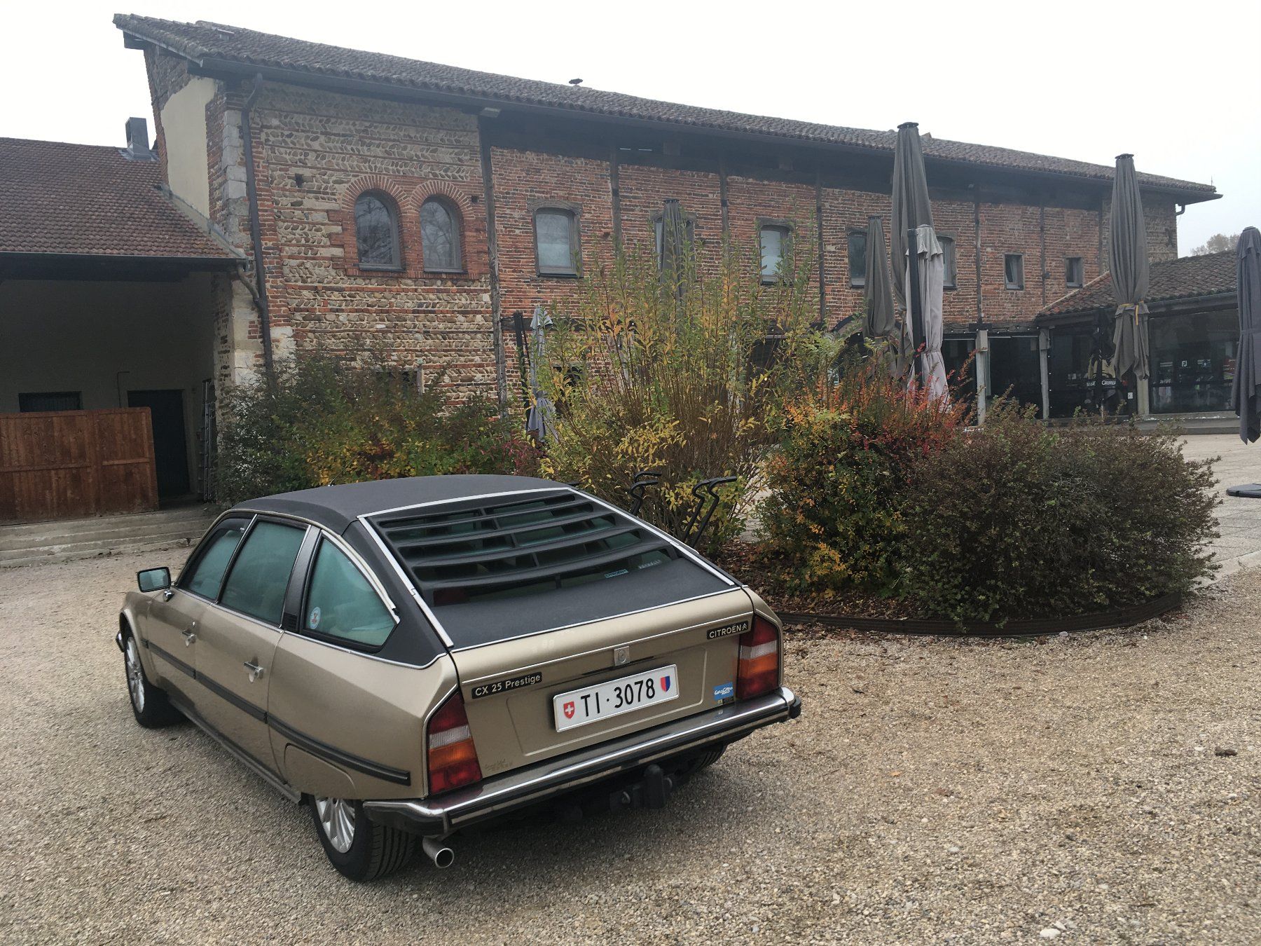 Citroën Automobili: Citroen CX Prestige 1a serie – Usato da Canobbio venduto da SCARABEO88 1