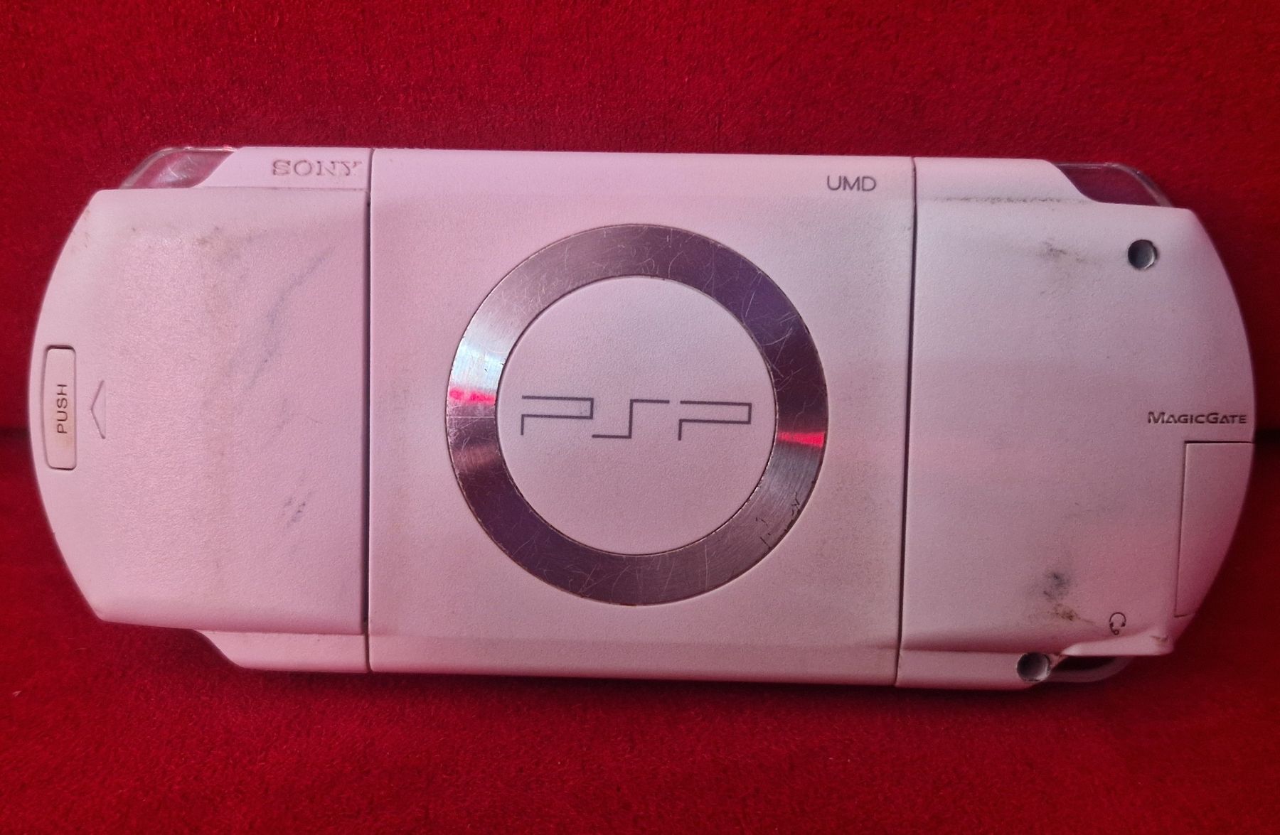 Sony Konsolen: PSP Blanche Déféctueuse – Defekt aus Villars-sur-Glâne von MrLobTec 2