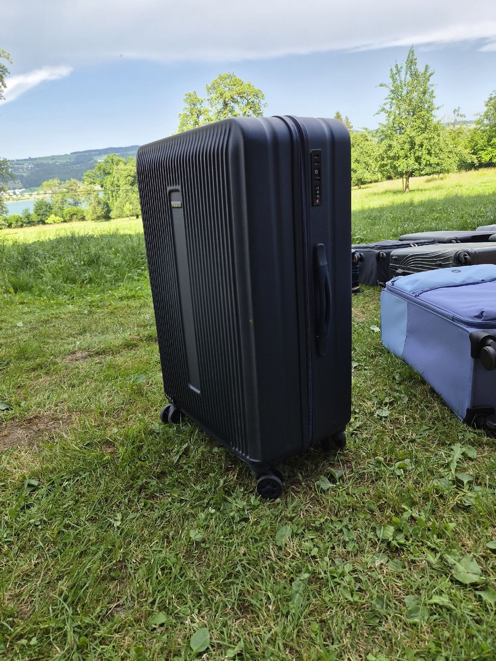 Valigie: Travelline Koffer – Usato da Hochdorf venduto da TT_GARAGE 1