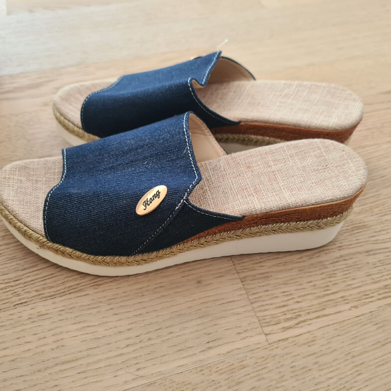 Chaussures femmes: Pantoletten  Gr. 40 – D'occasion à Steinen par turbogeiss99 4