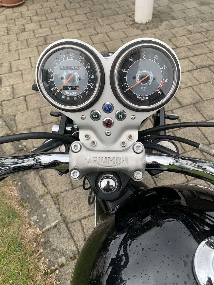 Triumph Strada: Triumph Bonneville – Usato da Möhlin venduto da nadfox74 4