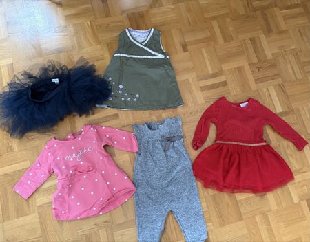 Lot de vêtement fille 68cm/ 6 mois