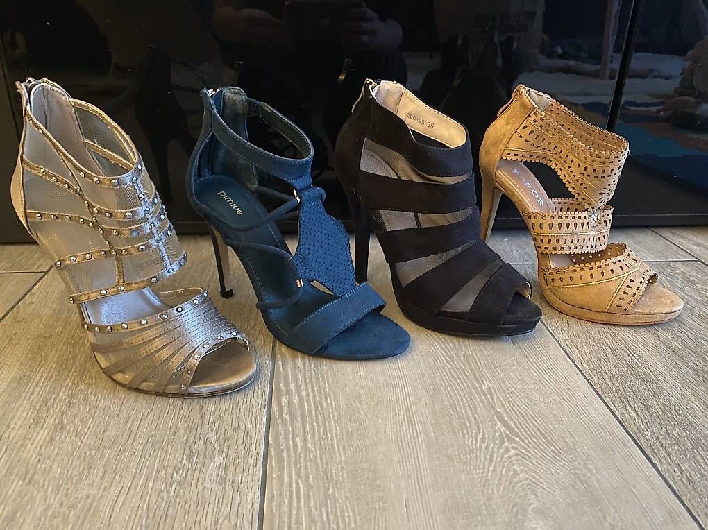 Chaussures femmes: Chaussures à talons – D'occasion à Gland par Serena4