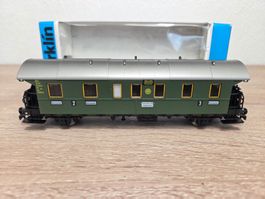 Märklin 4100 Personenwagen 2/3.Kl DR H0 (1)
