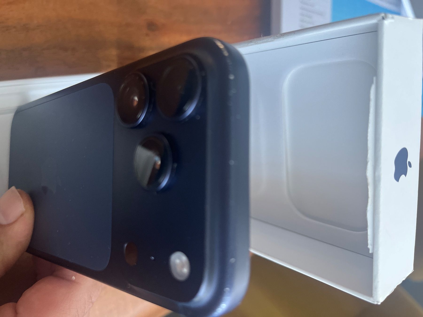 Apple Handys / Smartphones: Apple iPhone 17 Pro 256 GB Deep Blue – Gebraucht aus Winterthur von nonso 5
