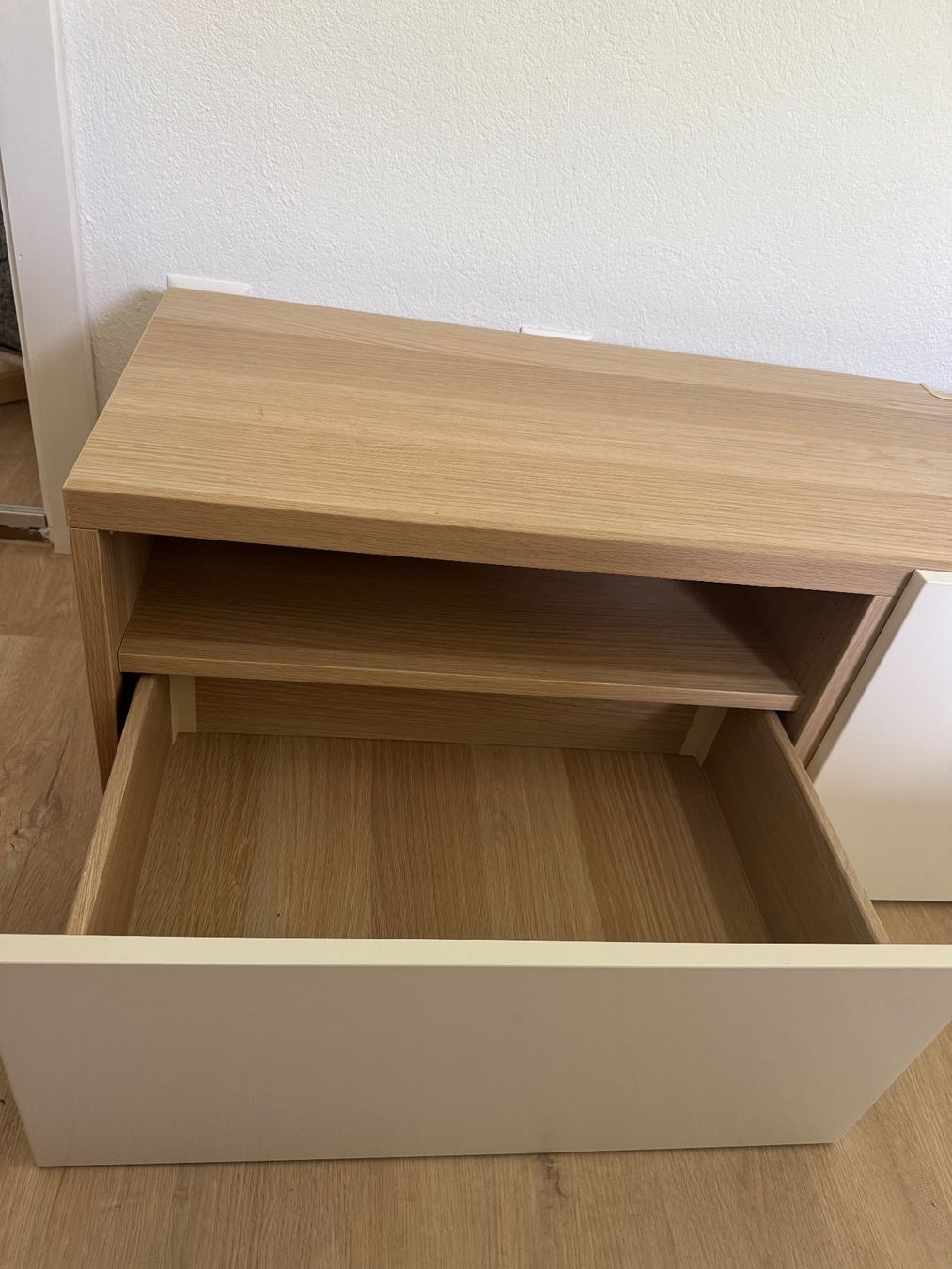 Ikea Mobili TV: IKEA BESTÅ TV-Möbel – Usato da Langenthal venduto da Benizeth 4