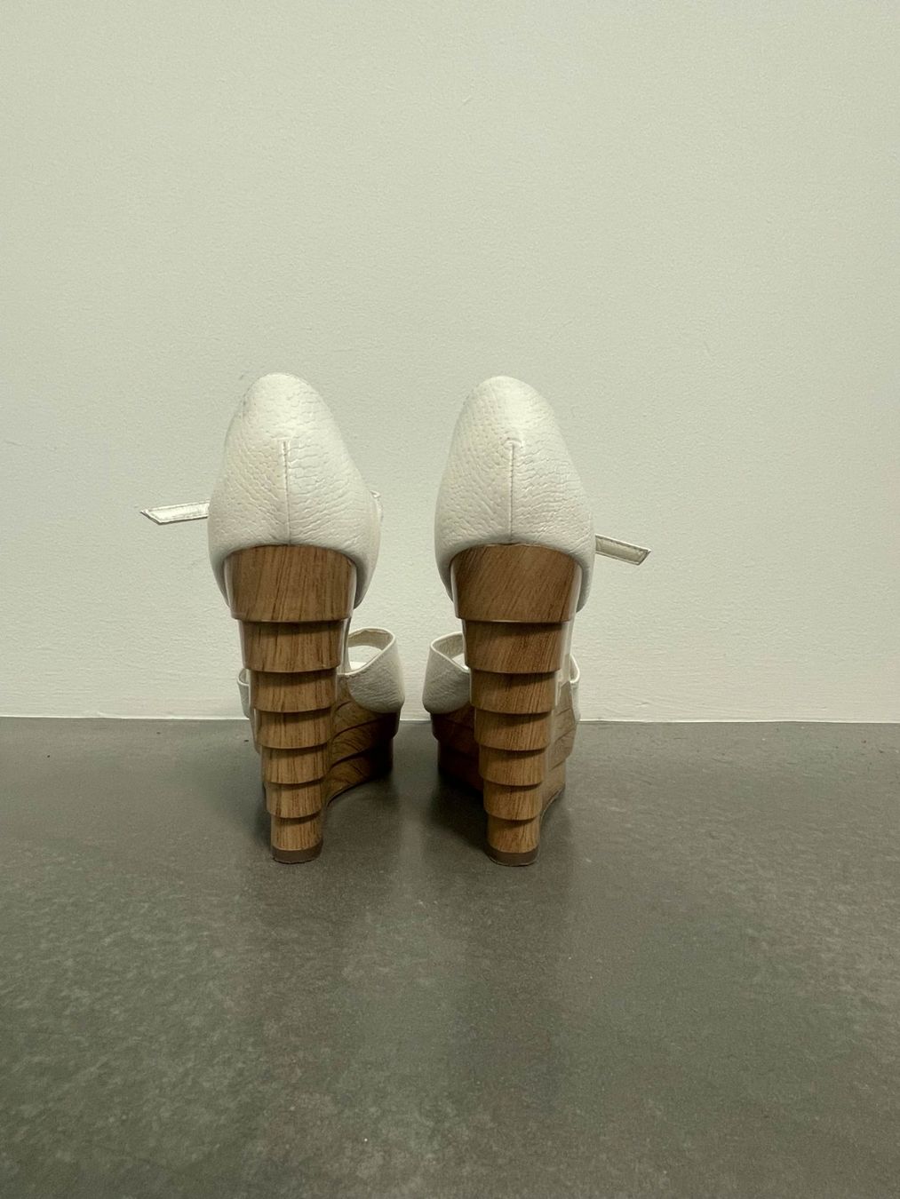 Scarpe da donna: Weisse Roberta Farro schuhe, Echtleder, Gr. 37, Top! – Usato da Sissach venduto da jdv_j65j 2