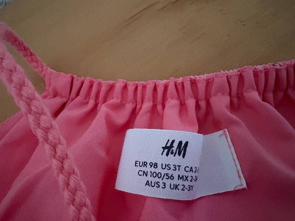 H&M Vestiti & Gonne: Sommerkleid Mädchen Grösse 98 – Usato da Rütschelen venduto da Rotkorn 1