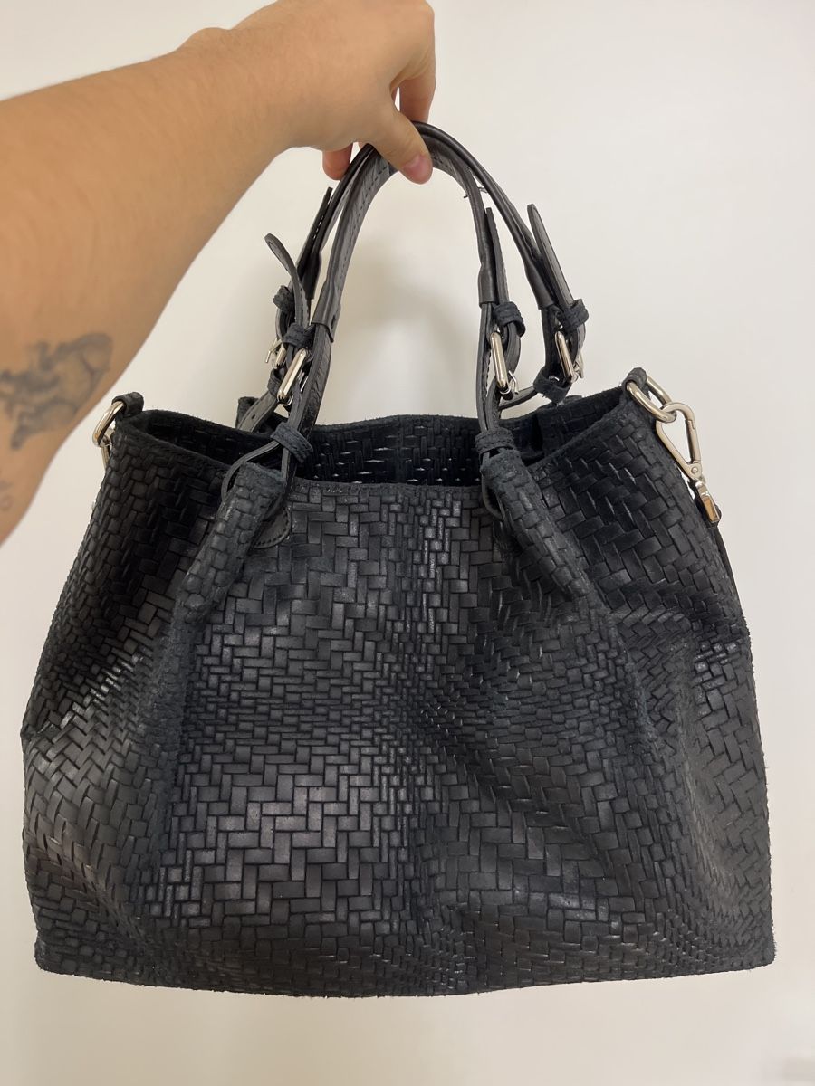 Taschen für Damen: Handgemachte italienische Ledertasche gemustert schwarz – Neu (gemäss Beschreibung) aus Richterswil von Nic_s