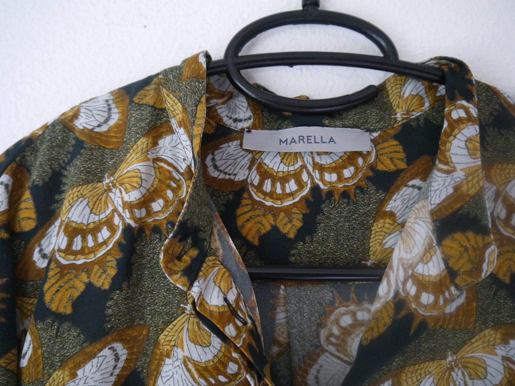 Marella Camicette: MARELLA Bluse aus Seide Gr: 36-38 – Usato da Hagendorn venduto da Blaf 1