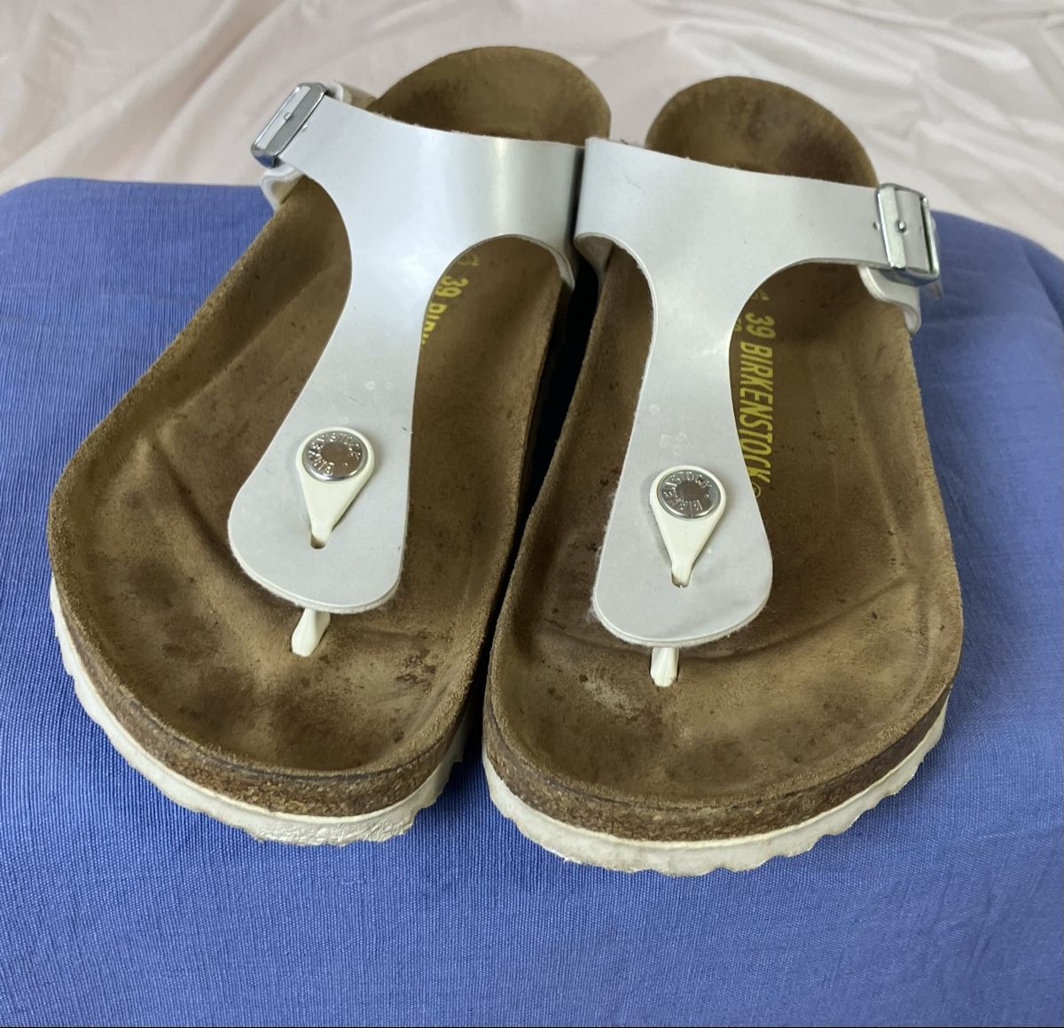 Birkenstock Chaussures femmes: Birkenstock Gizeh Gr.39 – D'occasion à Mürren par Ne-le