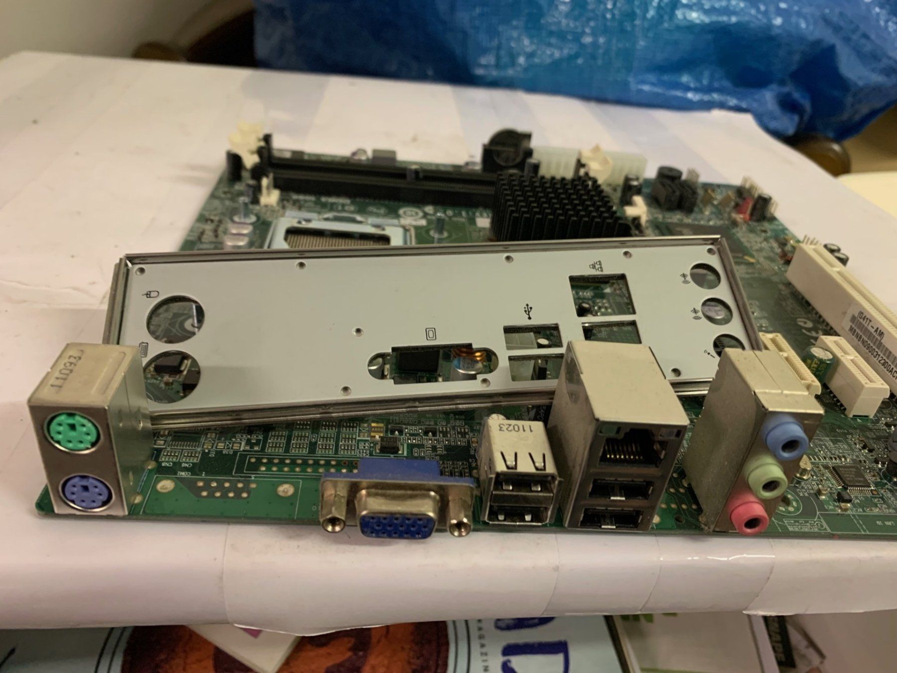 Cartes mère: Intel Desktop-Mainboard – Défectueux à Emmen par newcar4you 3