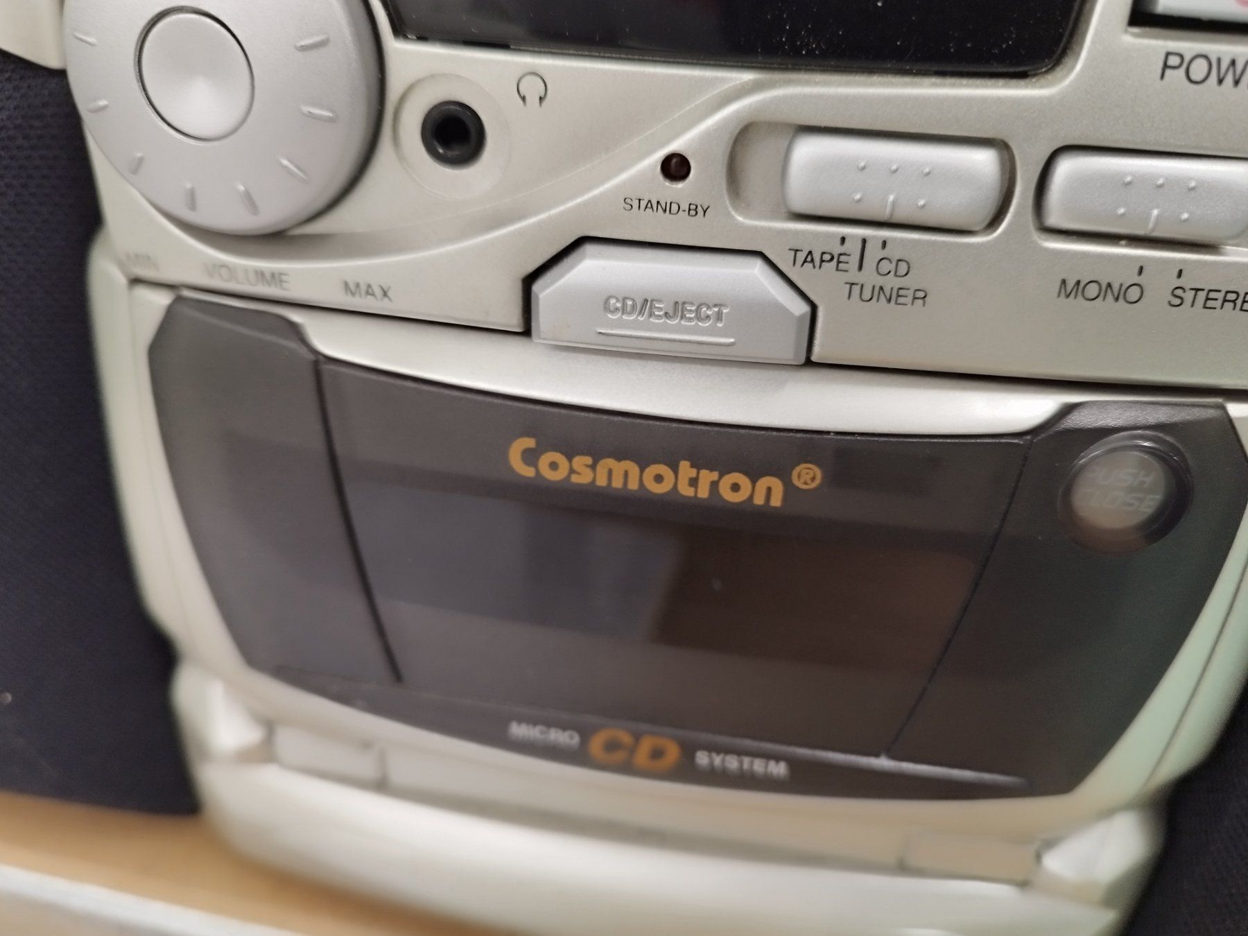 Lettore multimediale & Streamer: Cosmotron® CD, Tape, Tuner Micro System – Usato da Uster venduto da NEVERLASTTRADING 3