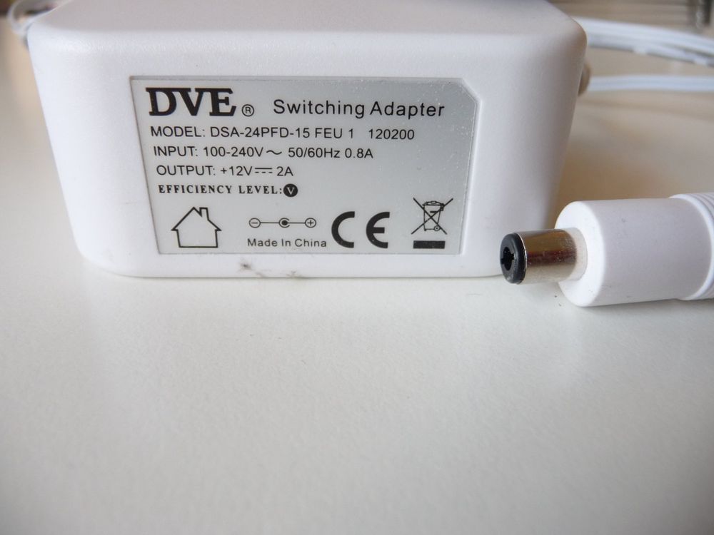 12V-GS - Adapter 2 Ampere, Input 100-240V WS (DSA-24PFD-15) (Gebraucht ...