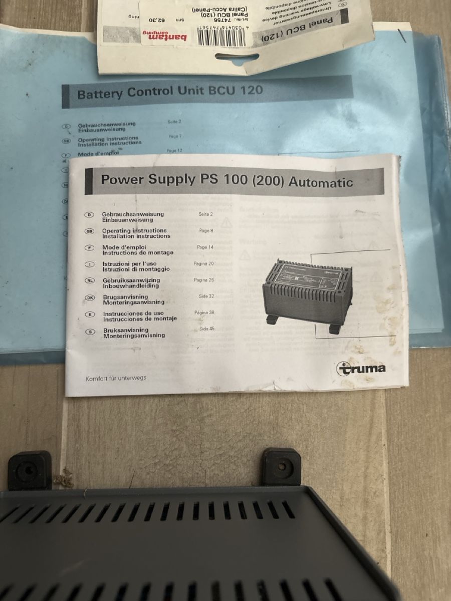 Batterie: POWER SUPPLY PS 200 TRUMA  – Nuovo e nell'imballaggio originale da Ollon VD venduto da Gibbs69 1