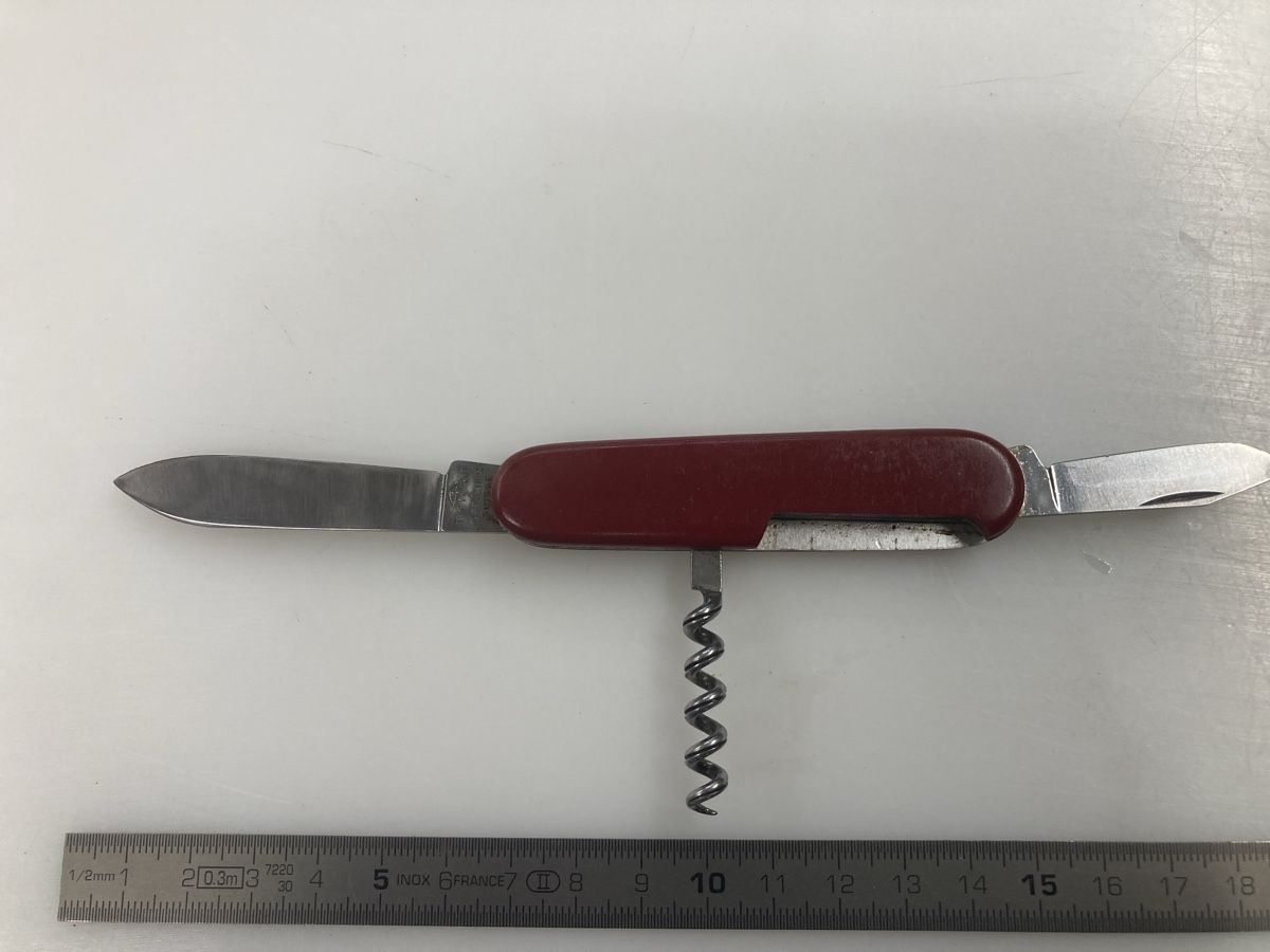Victorinox Couteaux de poche: Sackmesser – D'occasion à Krauchthal par colligio 1