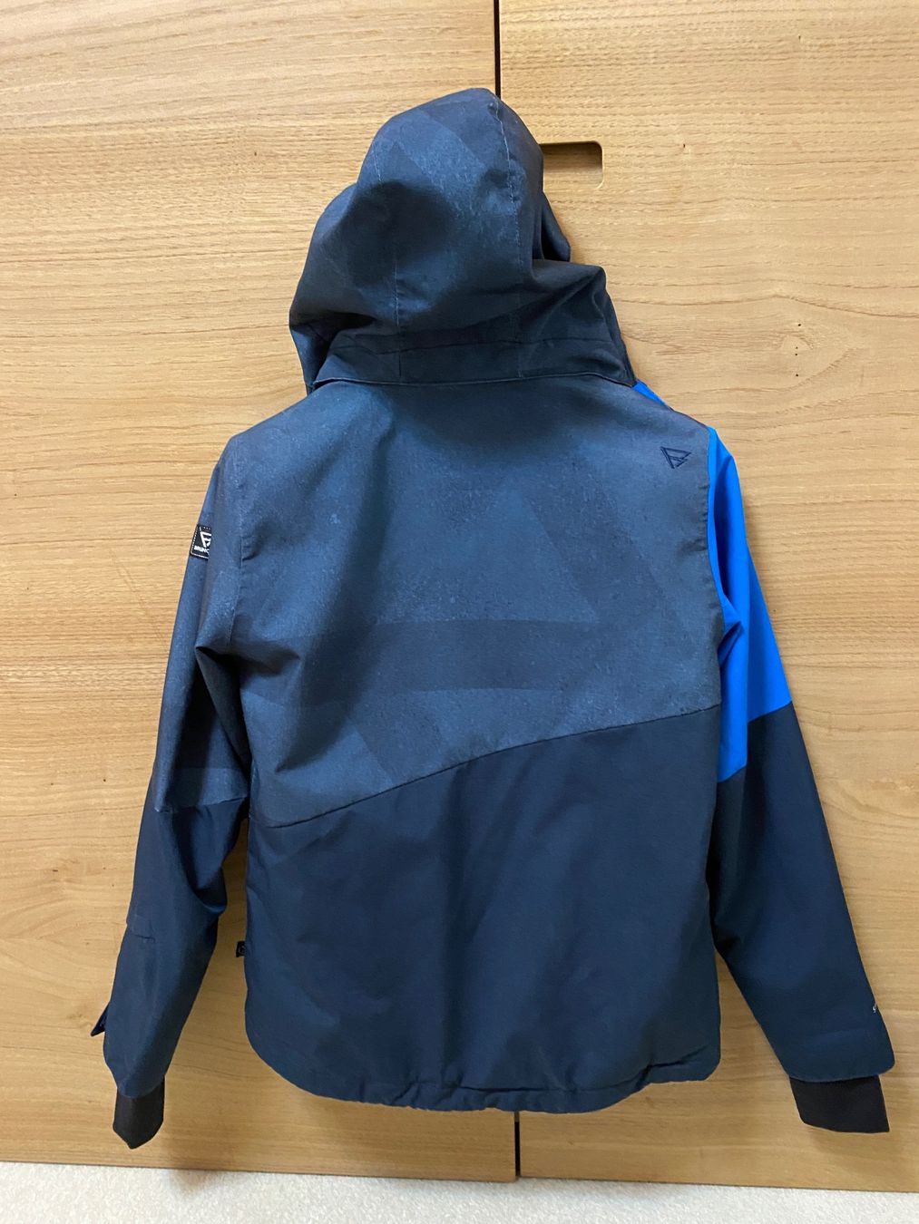 Brunotti Giacche: Skijacke Brunotti Gr. 152 – Usato da Schwarzenbach SG venduto da roto06 1