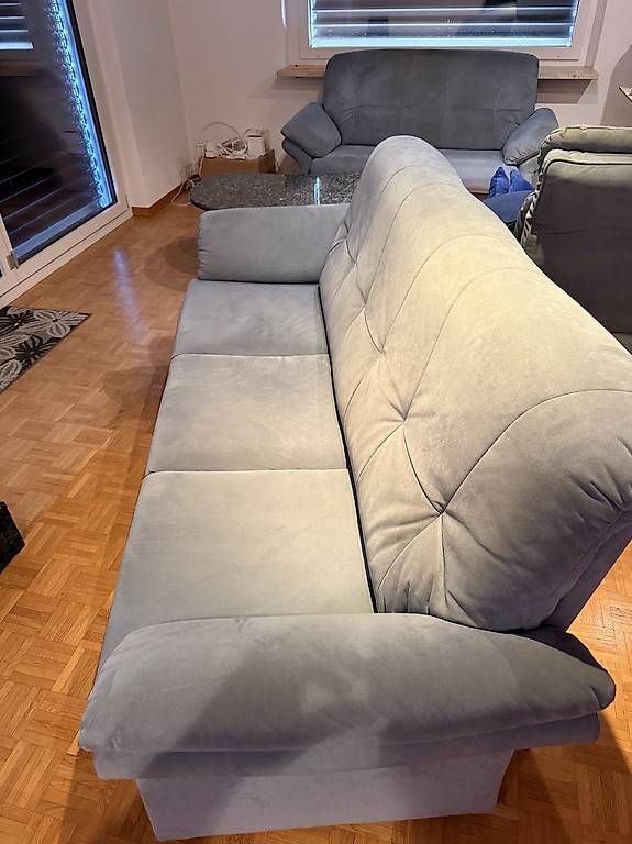 Divani: Gebrauchtes sofa – Usato da Waltenschwil venduto da Levin.Wiederkehr