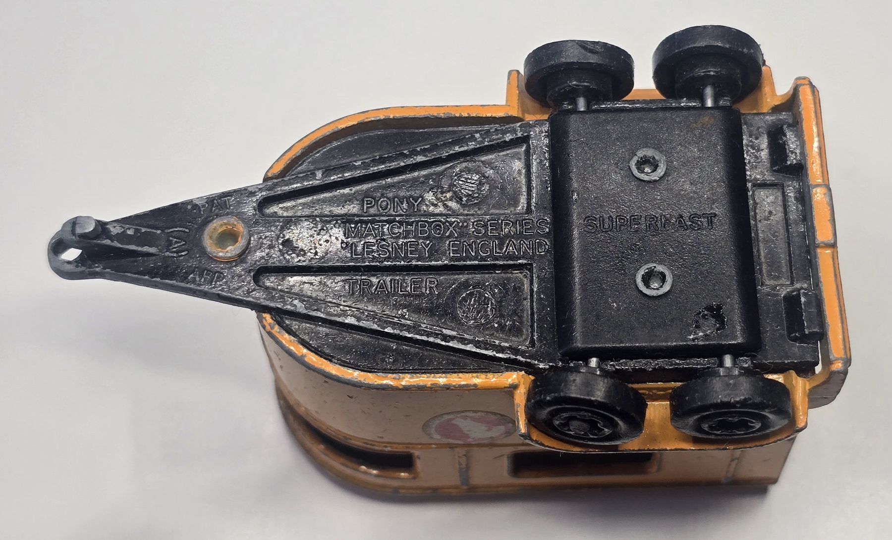 Matchbox Modellini d'auto: Matchbox Pony Trailer – Usato da Kirchberg BE venduto da HotWheelsSammler 4