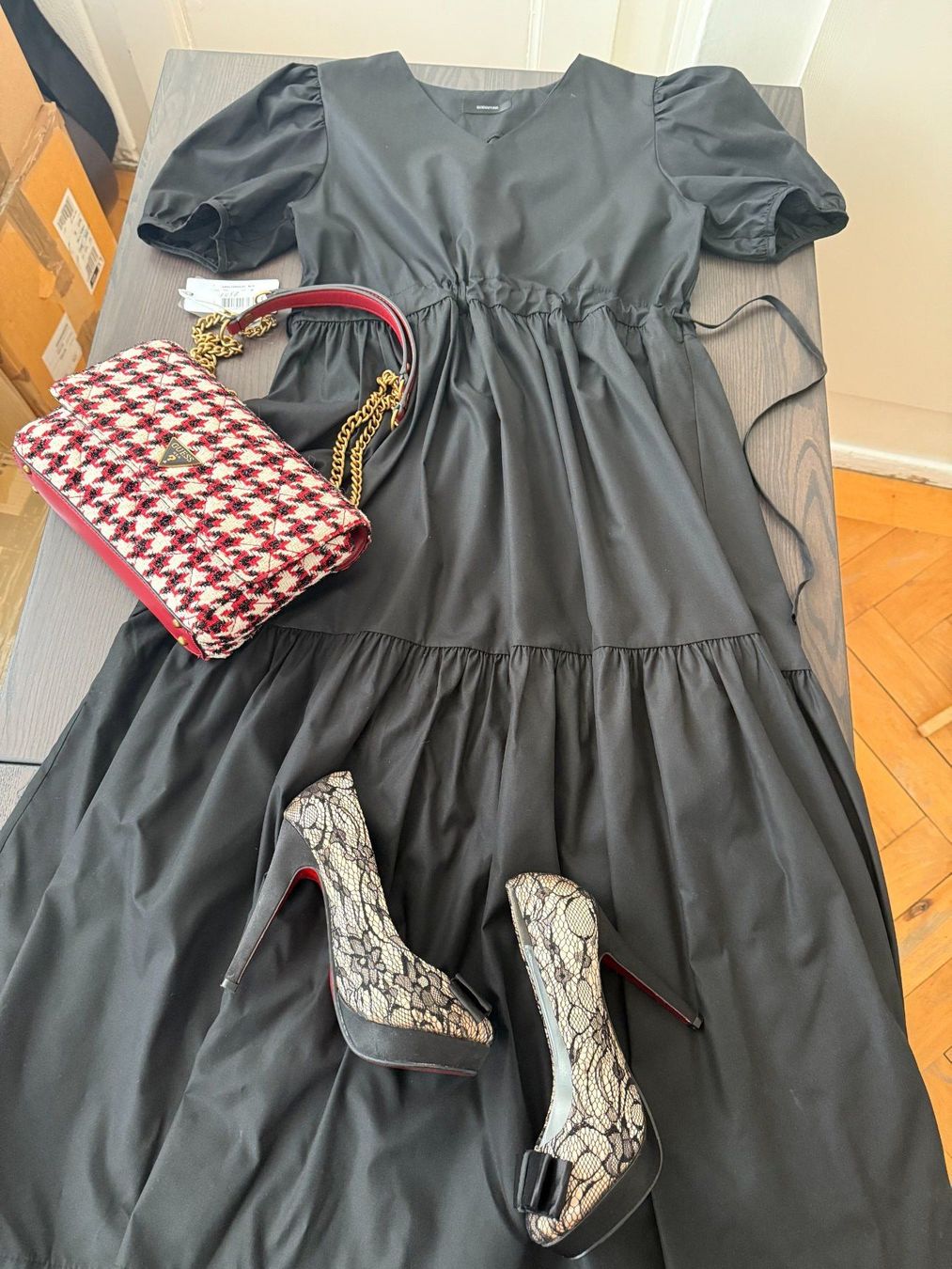 Vestiti: Robe d'été noire – Nuovo (secondo la descrizione) da Le Locle venduto da tchanatakoua