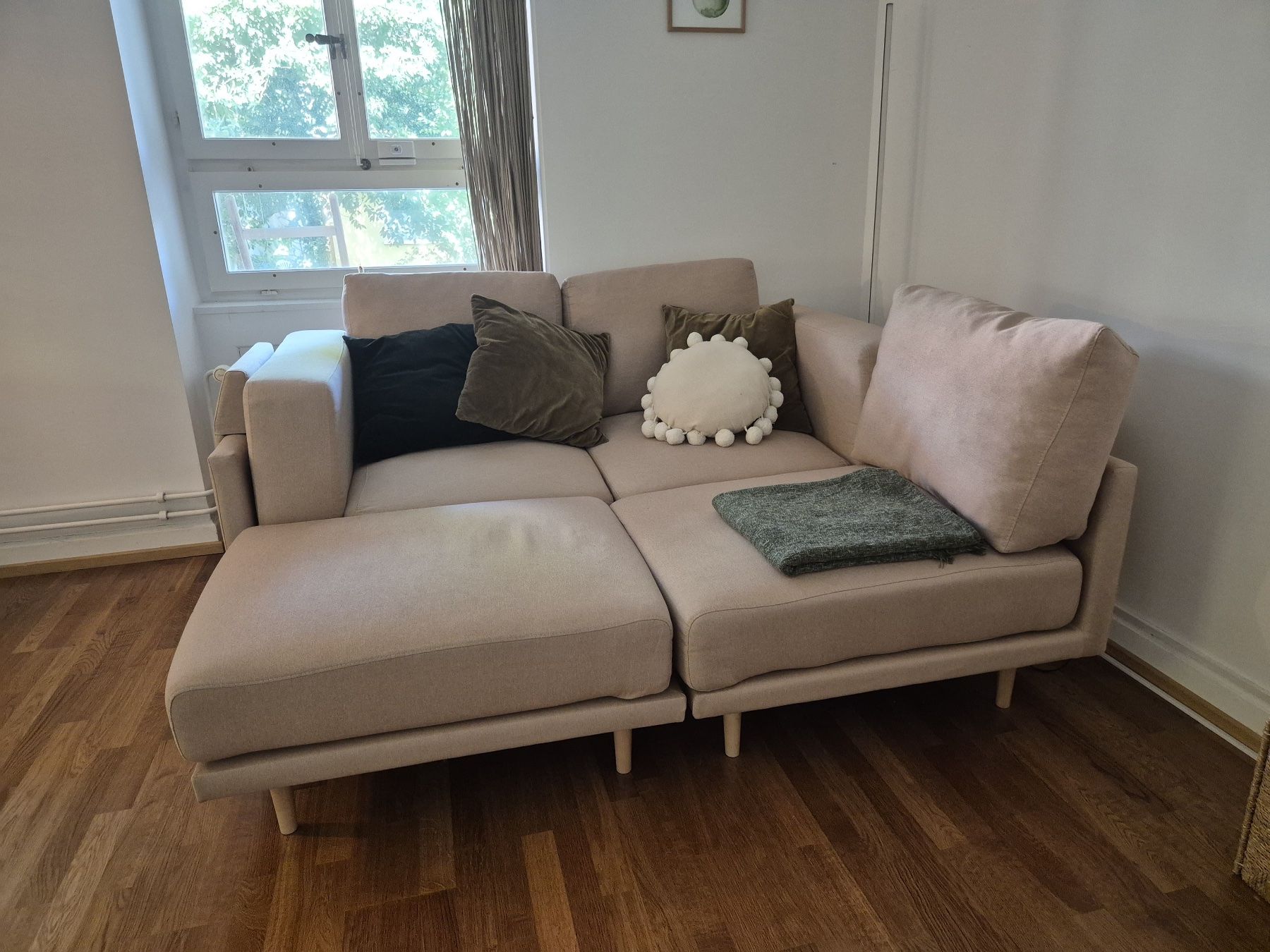 Livom Divani: Modulares Sofa Donna 4-Sitzer mit Schlaffunktion – Usato da Basel venduto da Eddimor