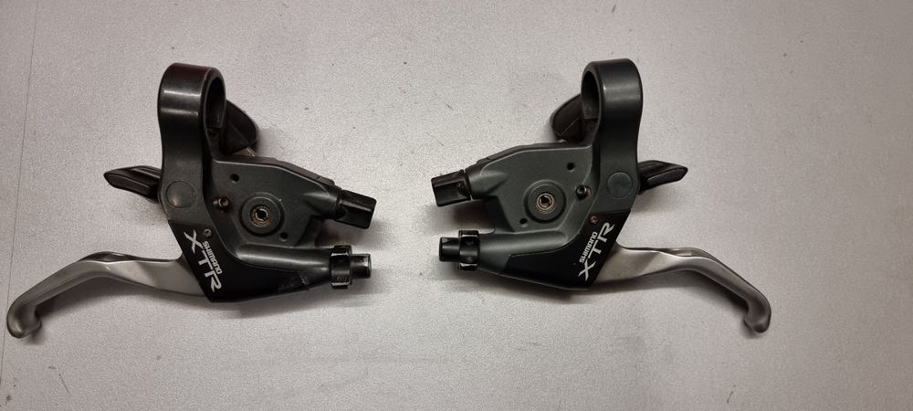 Moyeux Shimano XTR M950 - 32 Trous - Pour Freins Sur Jante - Occasion Bon État