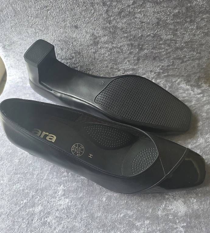 Scarpe da donna: ARA Pumps 41,5 – Usato da Seewen SO venduto da wit_6lph 1