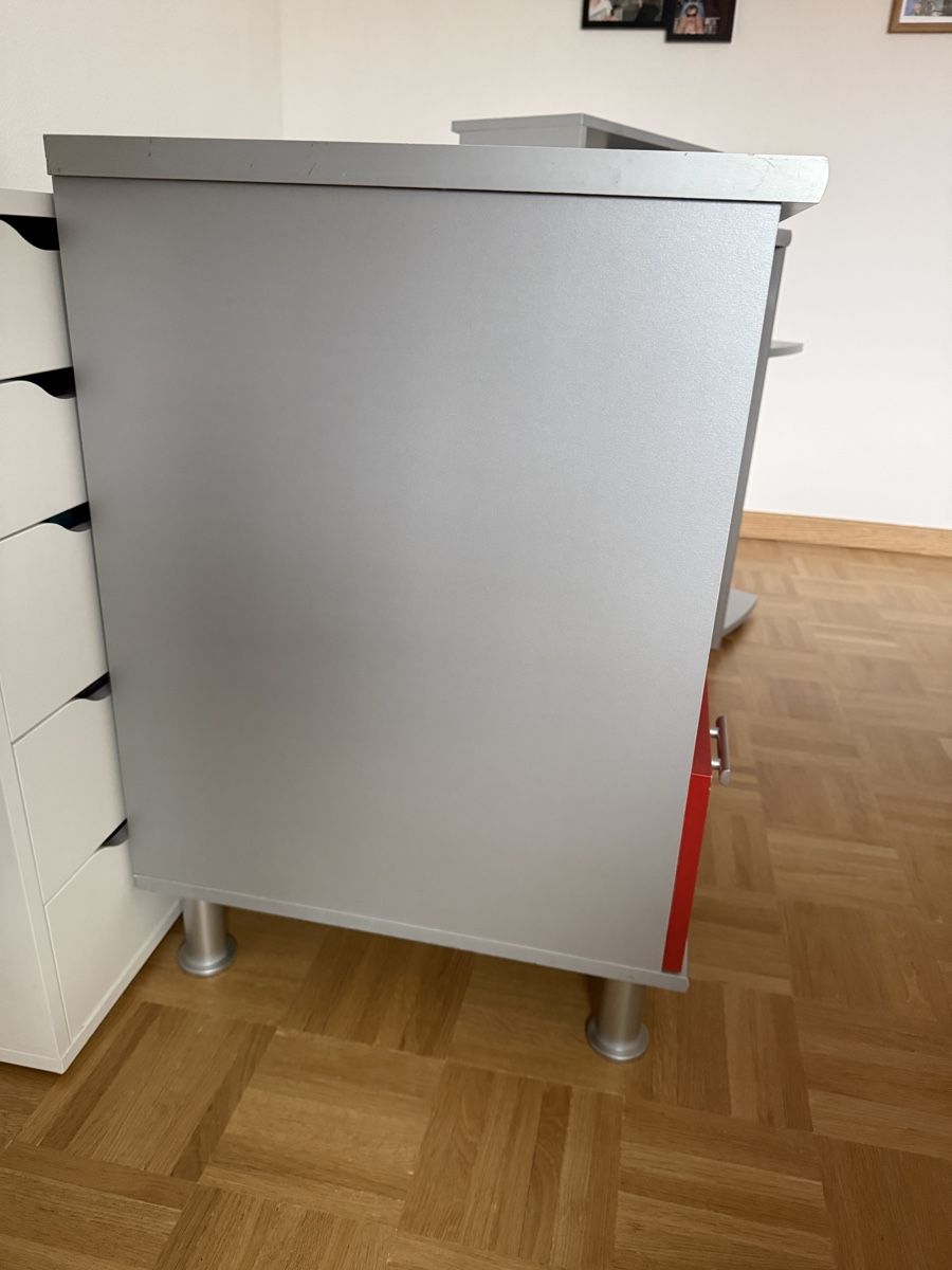 Scrivanie: Schreibtisch – Usato da Altstätten SG venduto da hsc_7wn6 2