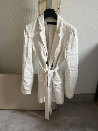 Zara Jacke