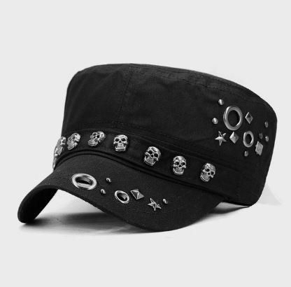 Sonstige Kleidung & Accessoires: Cap Totenkopf – Neu und originalverpackt aus Menziken von mrpaedu