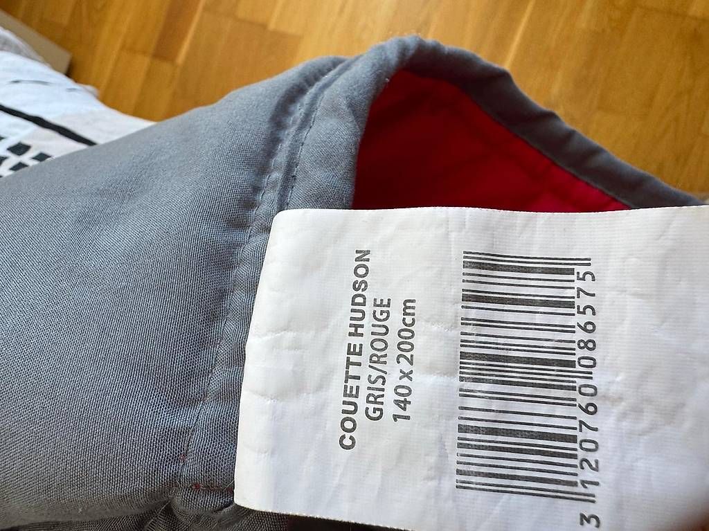 Coperte: 2 Zelesta Bettdecke 140x220xm – Usato da Gersau venduto da lobur57 1