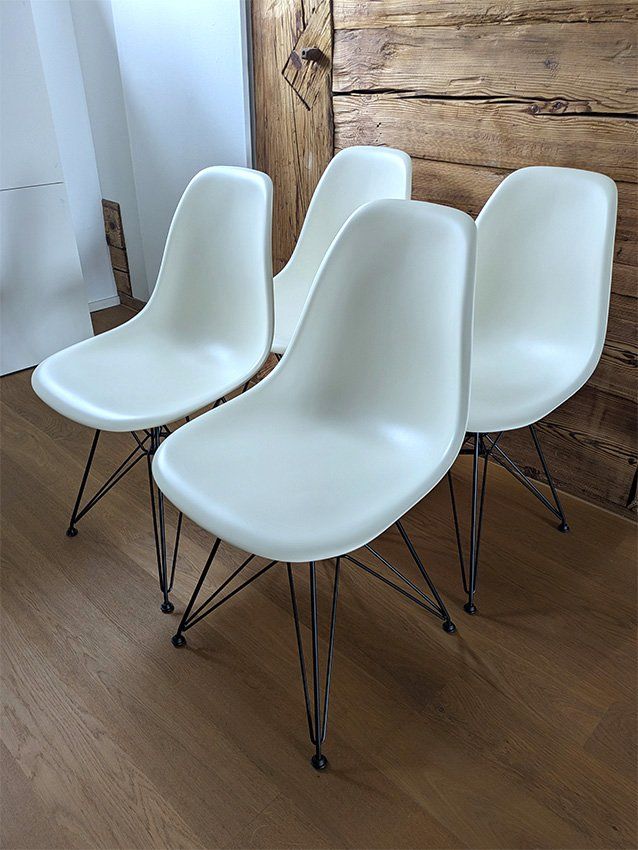Vitra Sedie: Set: 4x Original Vitra Eames DSR Stühle – Usato da Emmen venduto da beta_ja 2