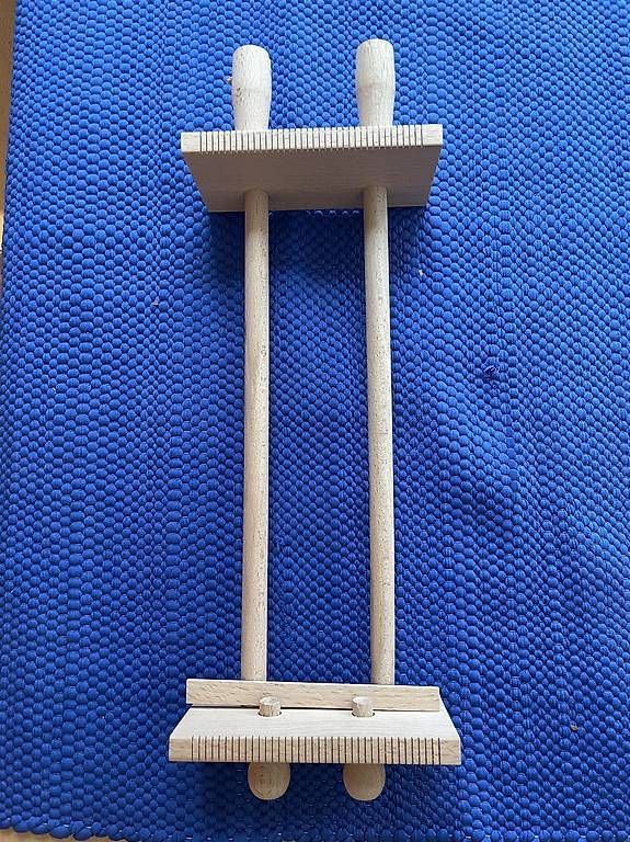 Telai per tessitura: Perlenwebrahmen aus Holz  Bead Loom, 26 x 11.5 cm – Usato da Zürich venduto da eule19