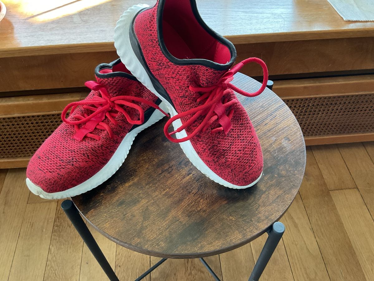 Herrenschuhe: Herren Schuhe Sneaker Vty rot Gr. 42 – Gebraucht aus Trimbach von Lexli11