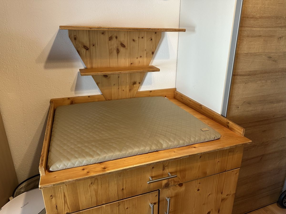 Fasciatoi & Accessori: Table à langer fabrication sur mesure – Usato da Longirod venduto da Flora017 2