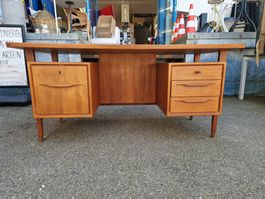 Swiss-Teak Schreibtisch - Adolf Suter - Ref. 07/25