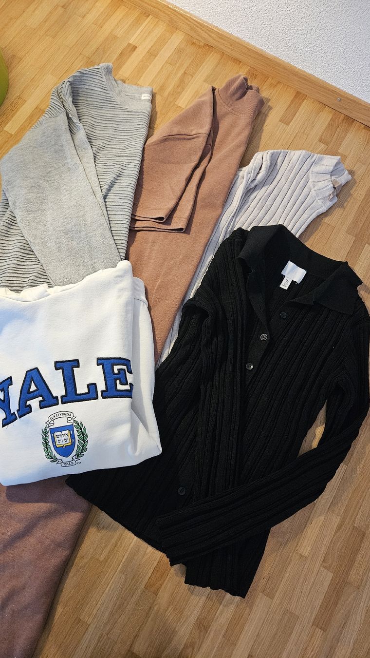 Lotti di vestiti: Damen Kleiderpaket Gr. S – Usato da Zürich venduto da mar_6fjp 1