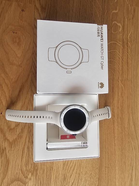 Smartwatch: À vendre Huawei Watch GT Cyber Original – Gebraucht aus Morges von Birriba 4
