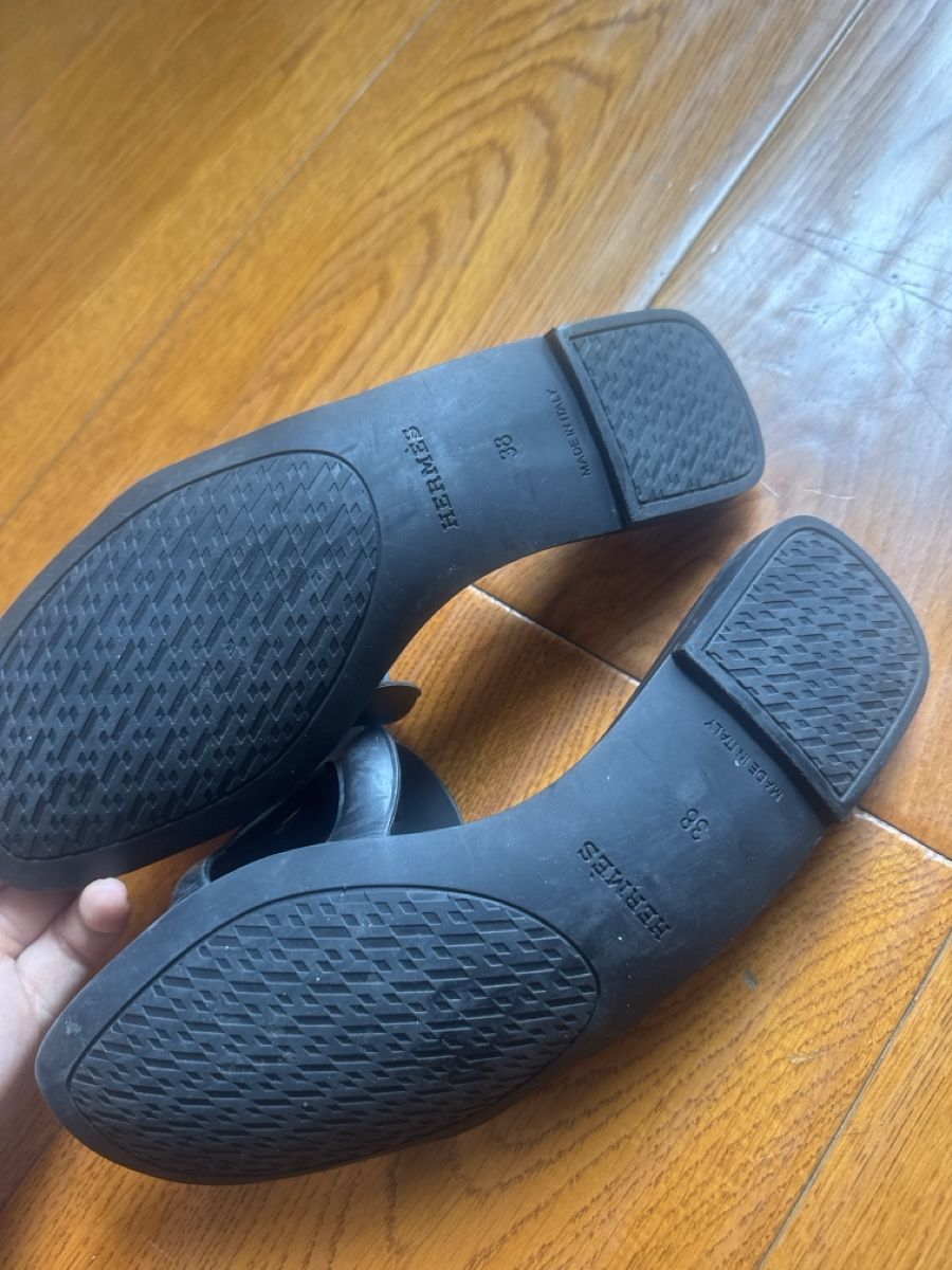 Scarpe da donna: Hermès Aloha sandals 38 – Usato da Davos Dorf venduto da gin_8k9d 3